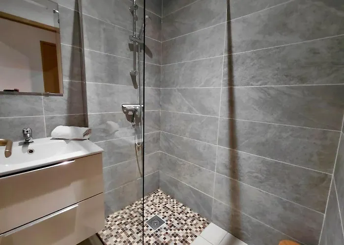 C Coispine 1 Cosy Rdc Vue Sur La Meuse Appartement *